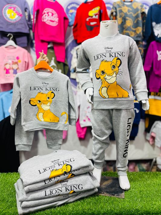 Winter fleece tracksuits(lion king)