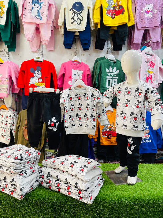Winter fleece tracksuits(Mickey Allower)