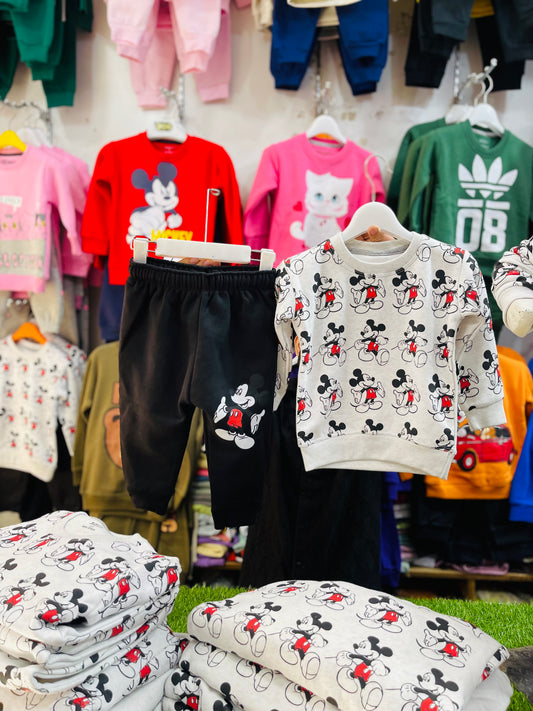 Winter fleece tracksuits(Mickey Allower)